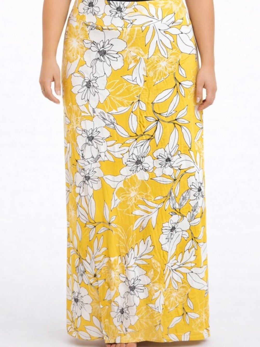 Westport Yellow and White Floral Skirt Size XL Maxi
